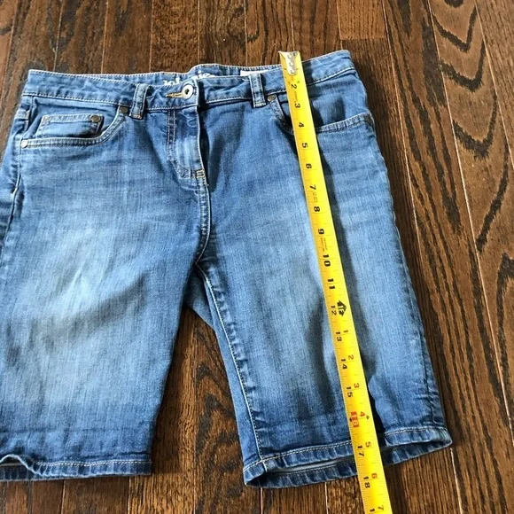 Mini Boden / Johnnie B Boys 15Y Medium Vintage Washed Denim Jean Shorts - EUC! - Picture 10 of 12